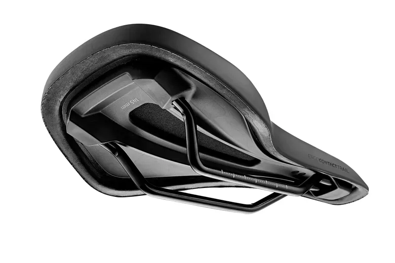 Giant ErgoContact Trail Saddle in Black-6