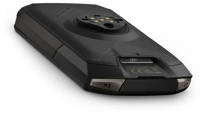 Garmin Edge 1050 GPS Cycling Computer-5