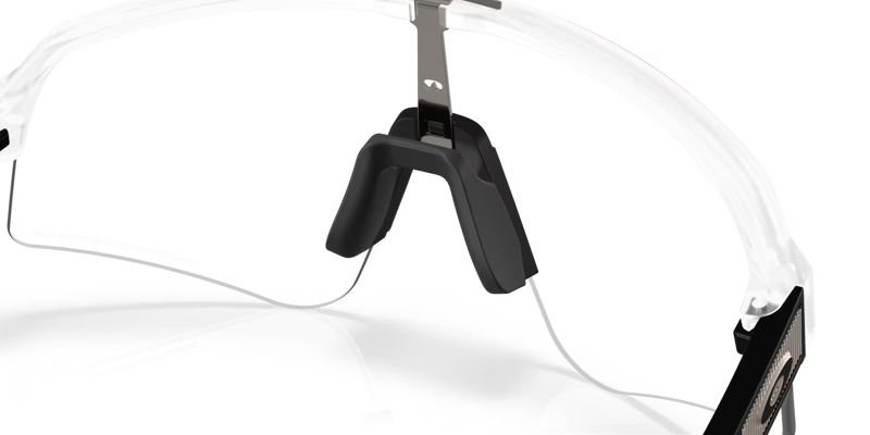 Oakley Sutro Lite Sweep Matte Clear w/Photochromic Lens-1