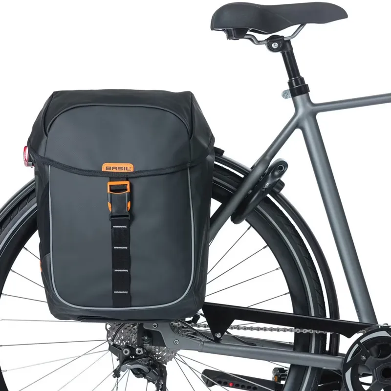 Basil Miles Tarpaulin Double Pannier Bag MIK 34L Black Orange-4