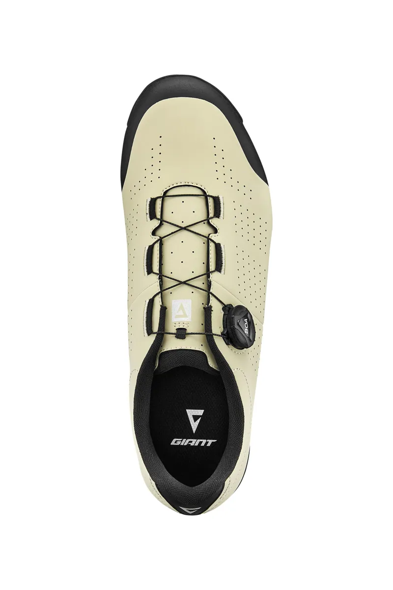Giant Charge 3 Shoes Warm Grey-3