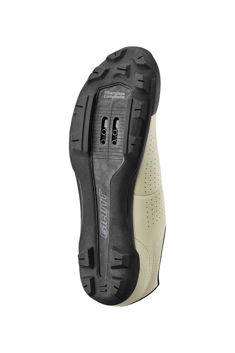 Giant Charge 3 Shoes Warm Grey-4