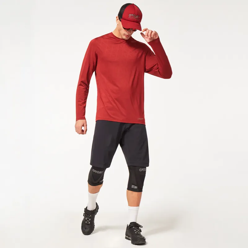 Oakley Drop In MTB Short Blackout-7