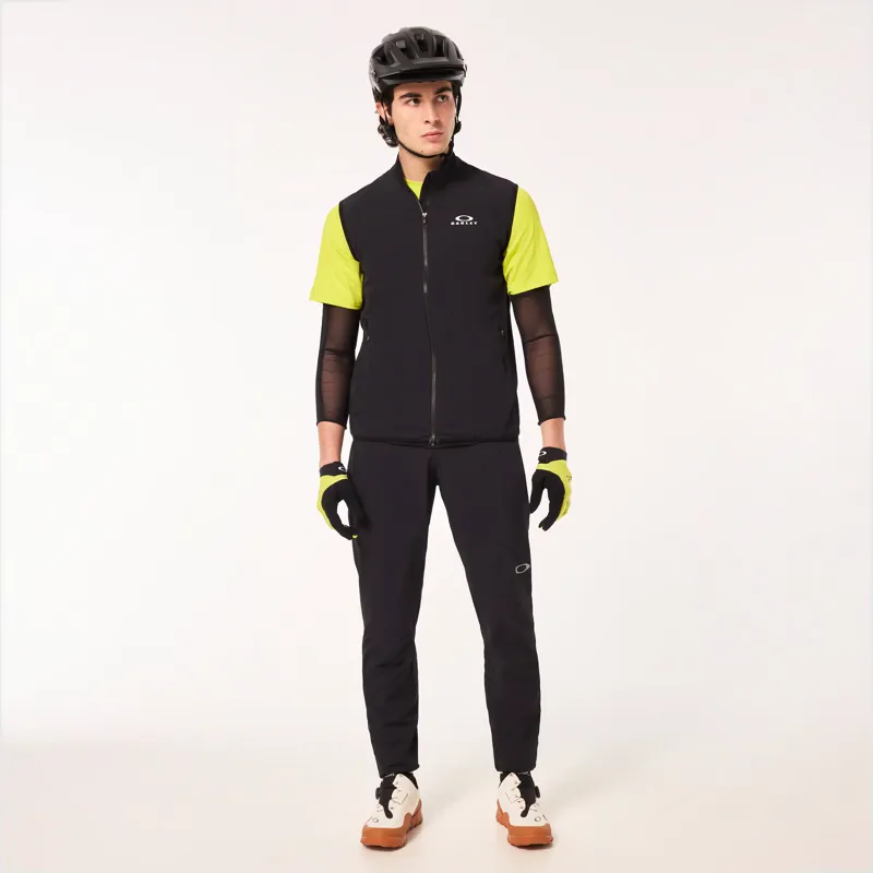 Oakley Elements Insulated Vest Blackout-7