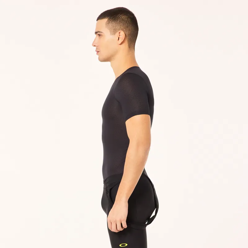 Oakley Endurance Base Layer Short Sleeve Blackout-6