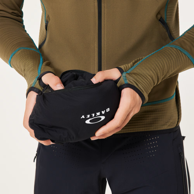 Oakley Elements Alpha Vest Blackout-6