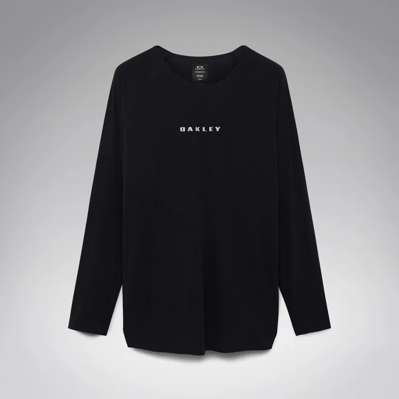 Oakley Seeker Whip Long Sleeve Jersey in Blackout-2