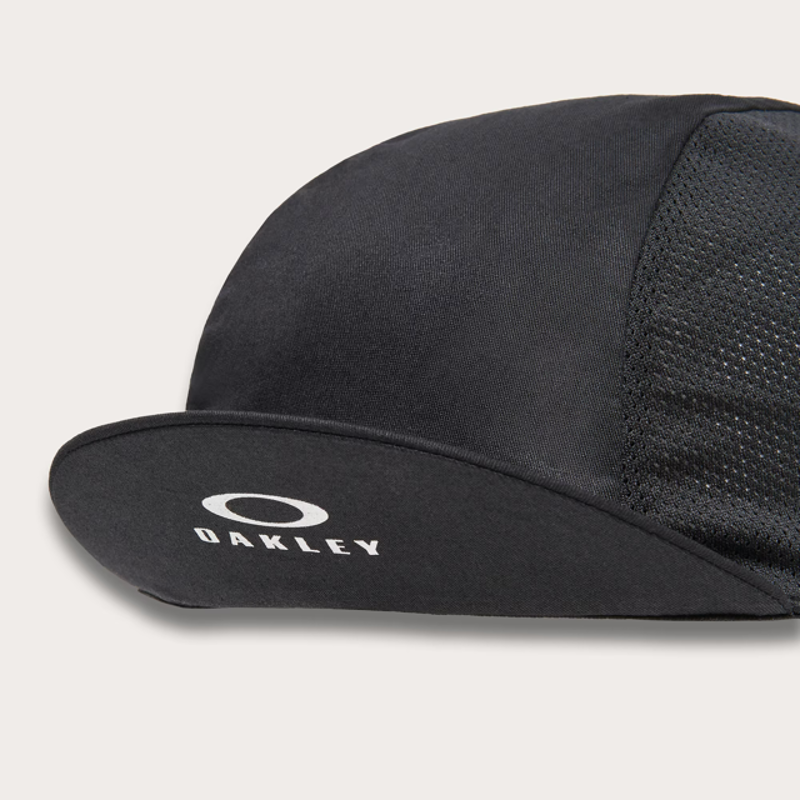 Oakley Cadence Road Cap 2.0 Blackout-1