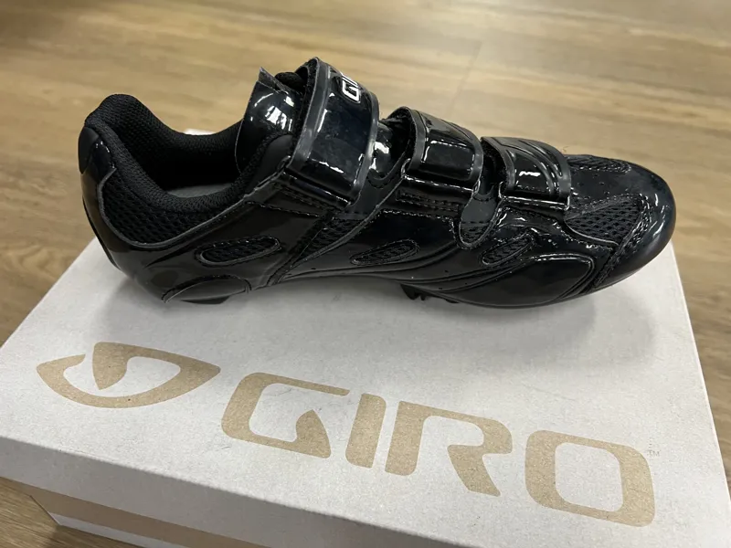 Giro Sante II Womens Road Shoe EU38 Gloss Black-1