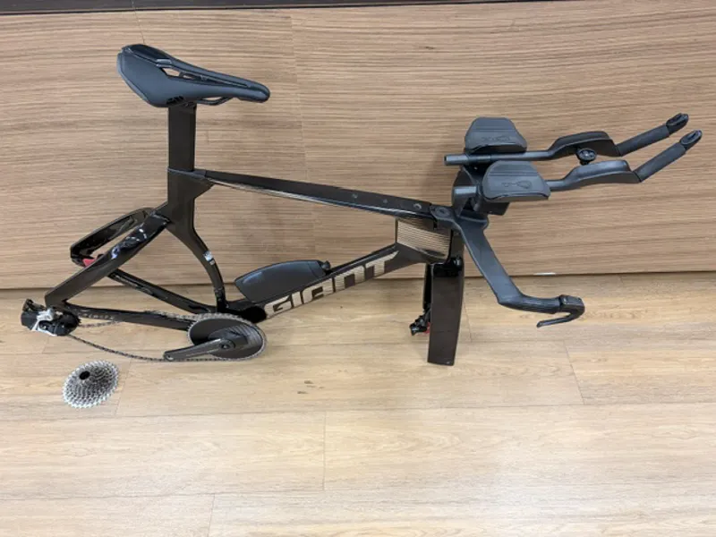 Giant Trinity Advanced SL TT Small SRAM RED without Wheels-2