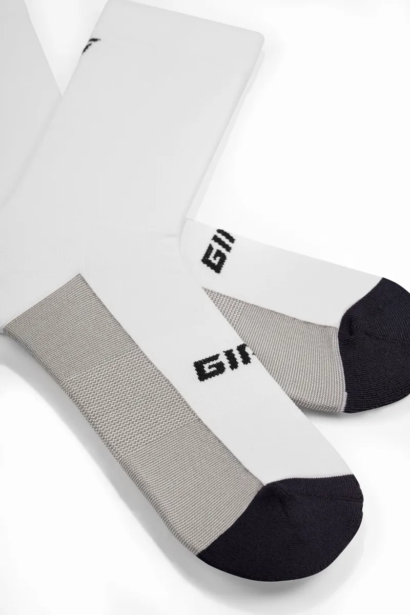 Giant Instinct Socks White-1