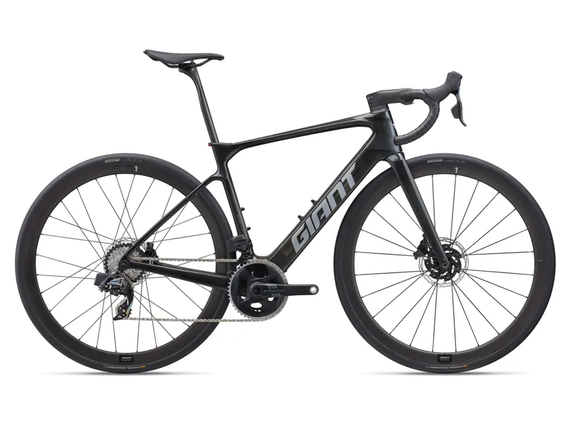 2025 Giant Defy Advanced E+ Elite 1 25km/h Raw Carbon