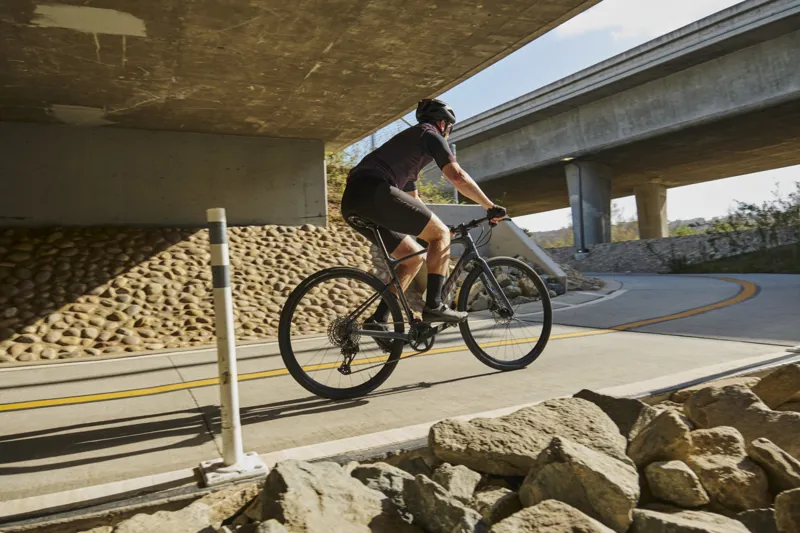 2025 Giant Fastroad AR Advanced 1 Asphalt Green-12