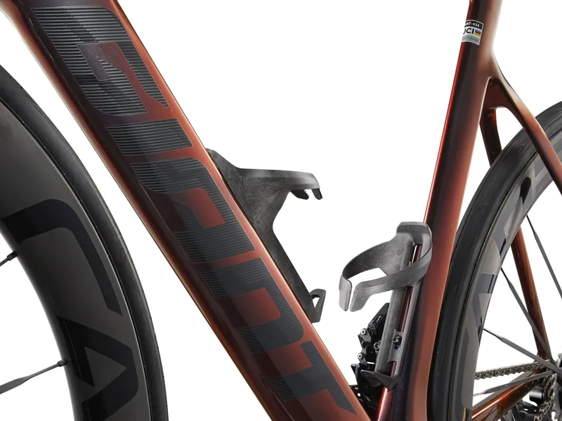 2025 Giant Propel Advanced SL 0-Dura Ace Black Lava-2