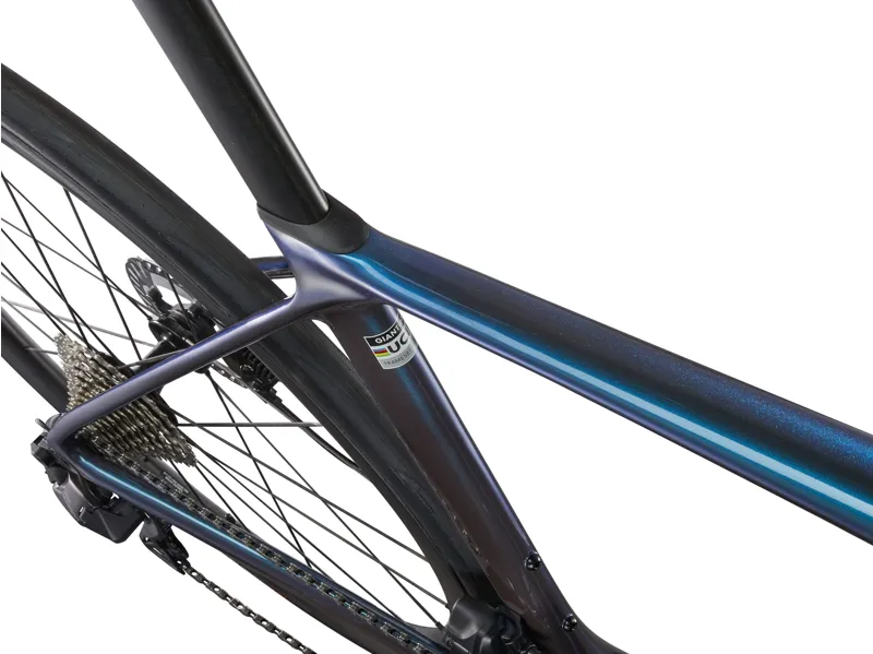 Giant TCR Advanced Pro 0-Di2 Road Bike In Gloss Ocean Twilight/Lightning-7