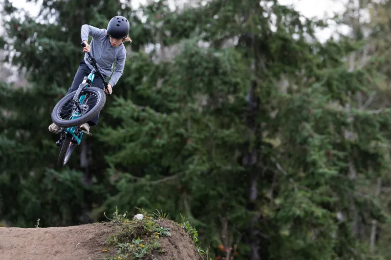 2026 Giant STP 20 FS Mountain Bike Teal-2