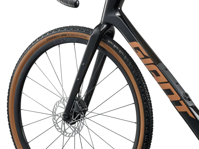 2026 Giant Revolt Advanced 2 Carbon Gravel Bike-3