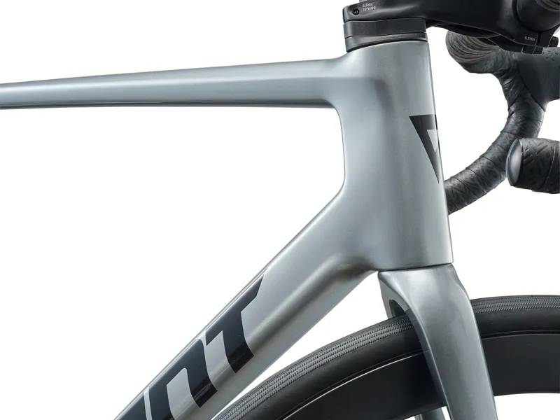 2026 Giant TCR Advanced Pro 1 AXS Tech Silver-7