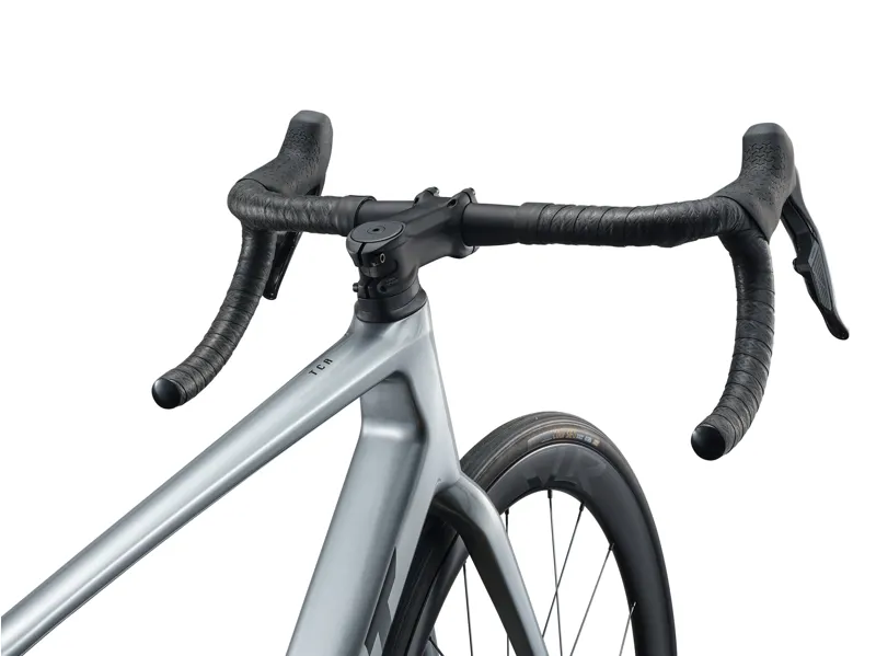2026 Giant TCR Advanced Pro 1 AXS Tech Silver-6