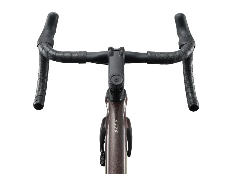 2027 Giant Defy Advanced 1 Obsidian Pulse-4