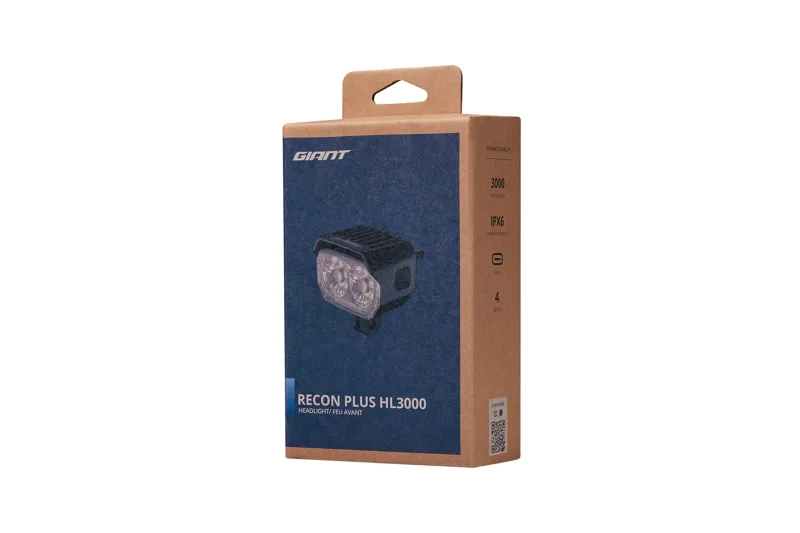 Giant Recon Plus HL 3000 Bicycle Headlight-7