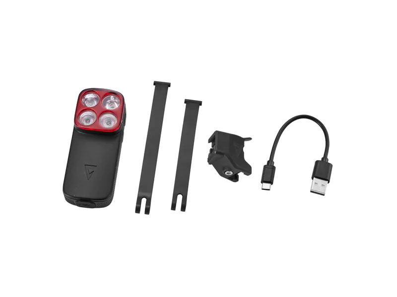 Giant Recon + Tail Light 300 R-4