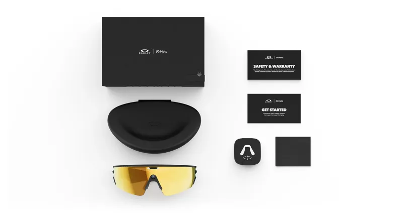Oakley Meta Vanguard AI Sunglasses Black with Prizm 24K Lenses-4