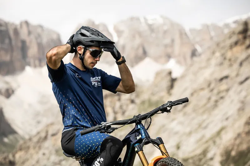 Giant Rail Mips MTB Helmet Matte Panther Black-1