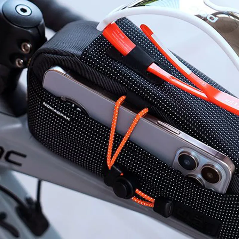 ULAC Top Tube Bag Magnetic Flap 0.9L Black-3