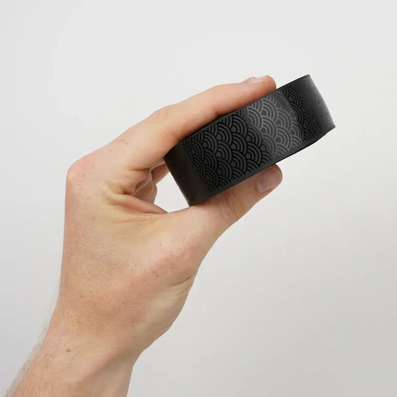 Burgh Classic Bar Tape In Wave Stealth Black